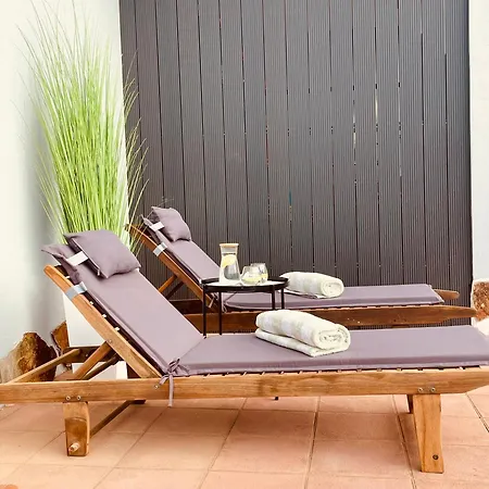 Eden's Retreat * أرونا